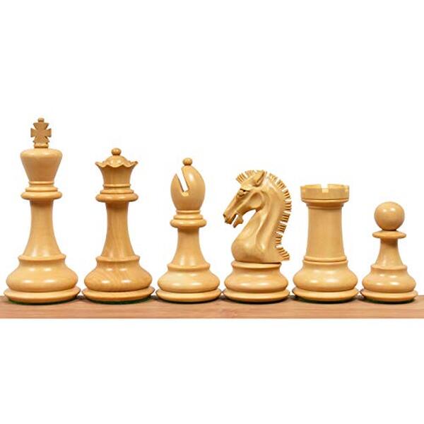 Découvrez notre avis sur le jeu d'échecs en ébène doublement lesté de royalChessMall : un choix de luxe pour les passionnés d'échecs recherchant qualité et sophistication.