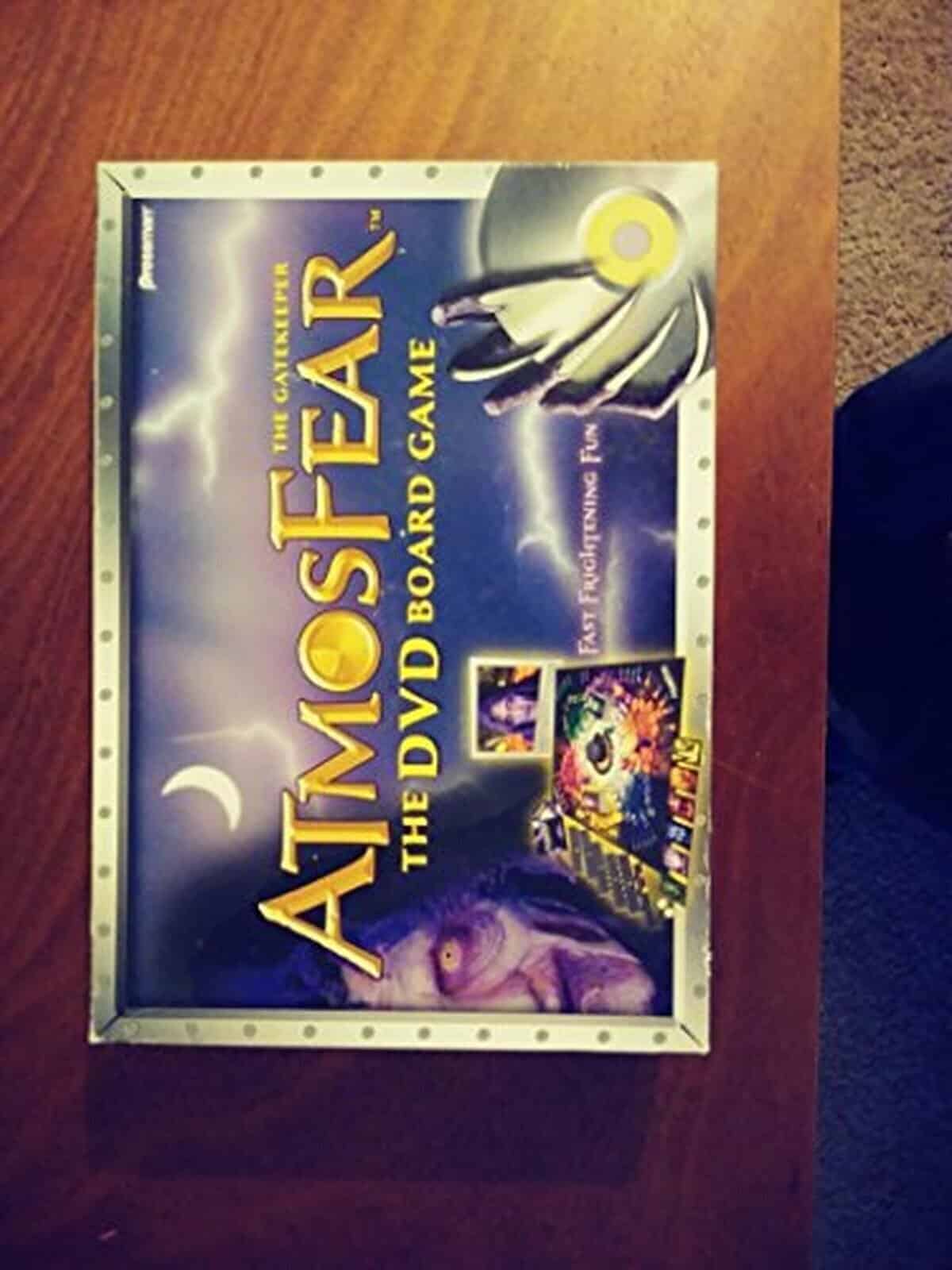 Test : jeu de société interactif Atmosfear avec DVD par Pressman Toy